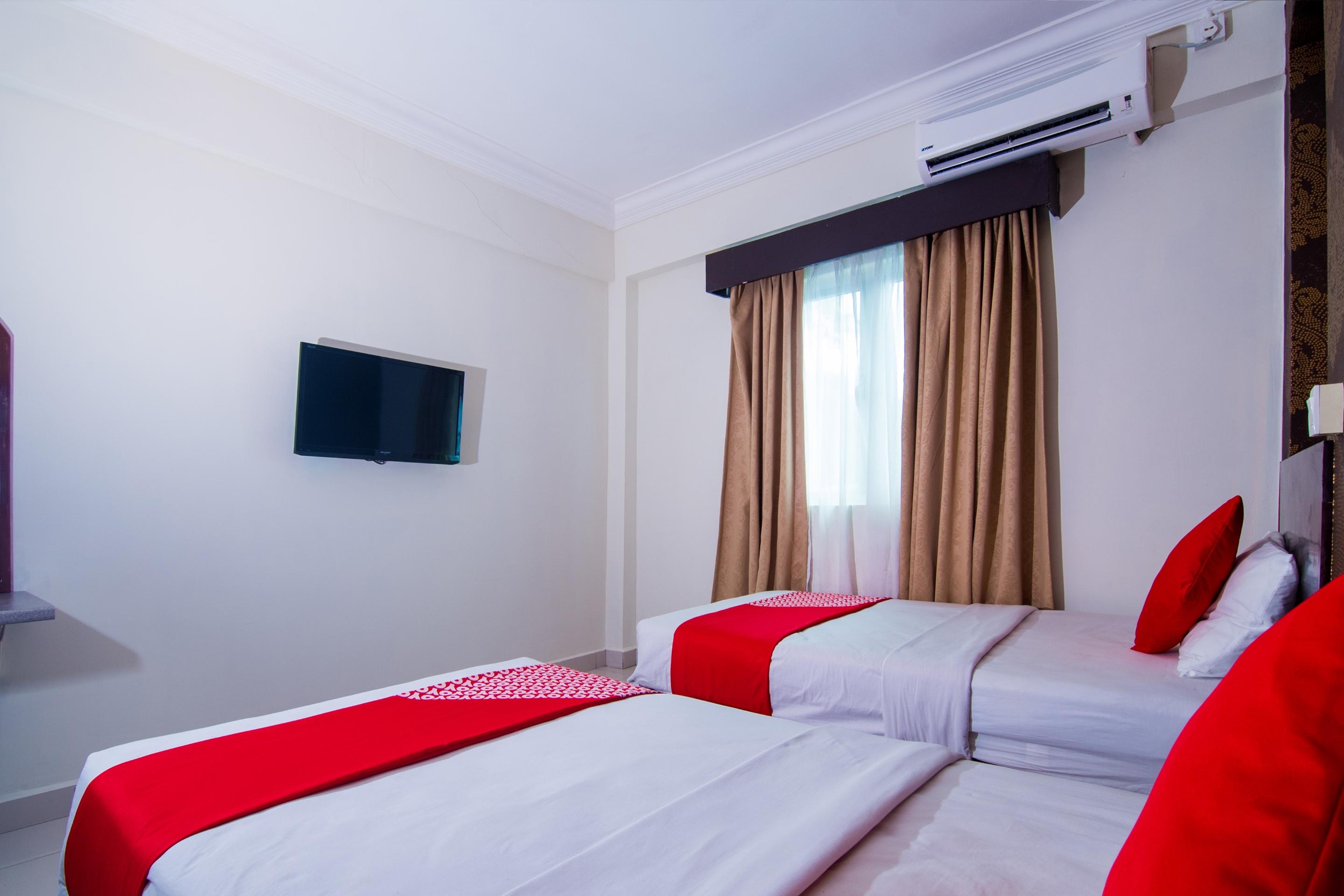 Sea Princess Hotel Teluk Bahang Exterior photo